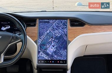 Лифтбек Tesla Model S 2020 в Львове