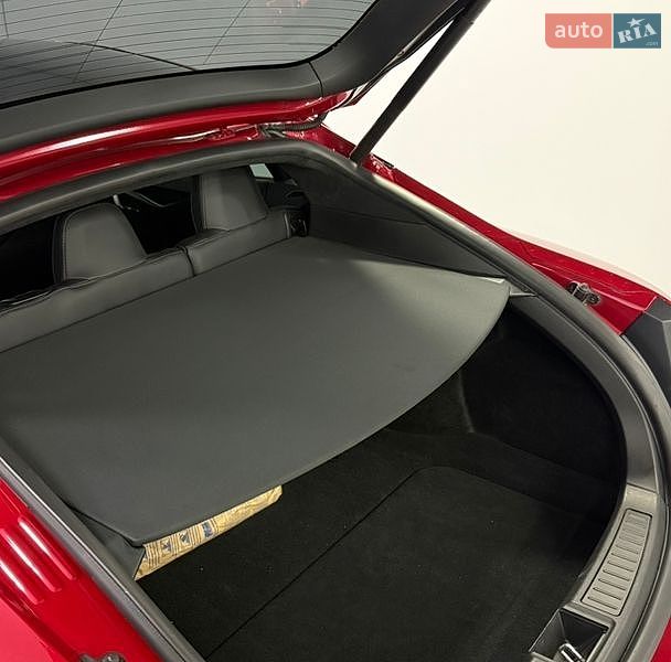 Лифтбек Tesla Model S 2020 в Одессе