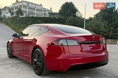 Лифтбек Tesla Model S 2022 в Виннице