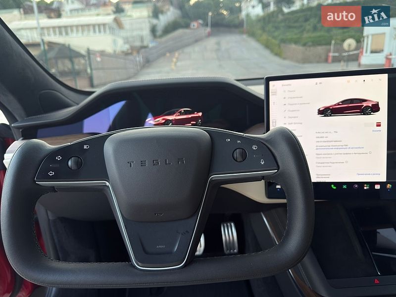 Лифтбек Tesla Model S 2022 в Виннице