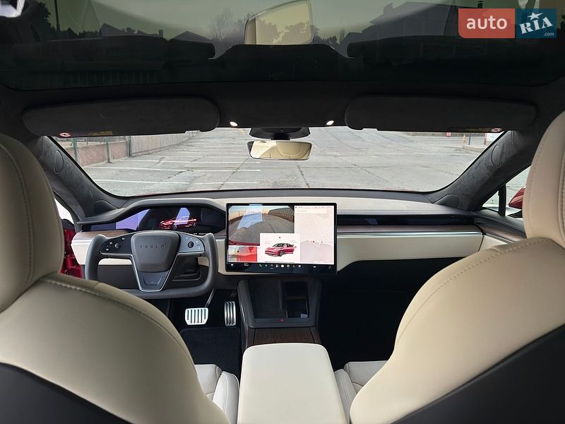 Лифтбек Tesla Model S 2022 в Виннице