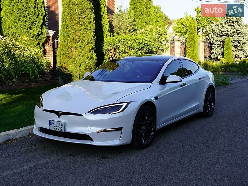 Лифтбек Tesla Model S 2022 в Киеве фото Лифтбек Tesla Model S 2022 в Киеве