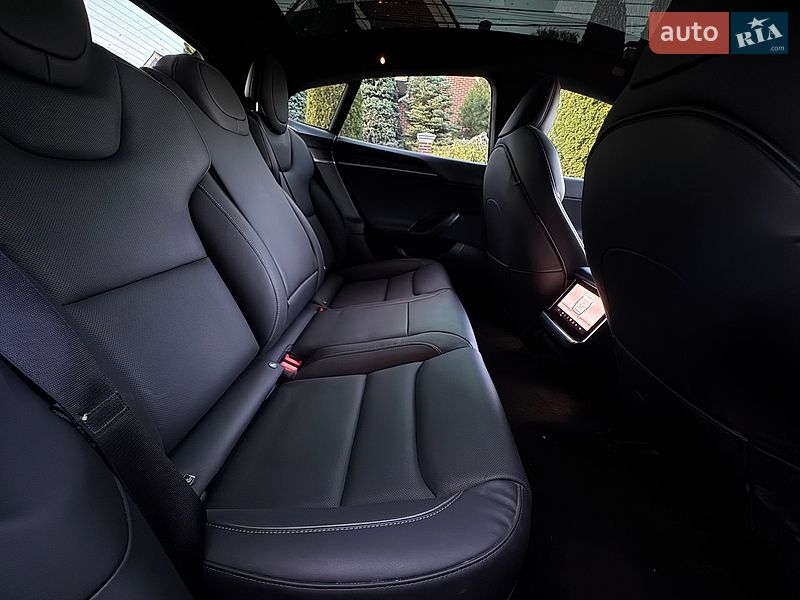 Лифтбек Tesla Model S 2022 в Киеве фото 27 Лифтбек Tesla Model S 2022 в Киеве
