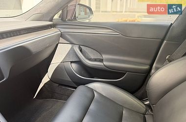 Лифтбек Tesla Model S 2021 в Тернополе фото 34 Лифтбек Tesla Model S 2021 в Тернополе
