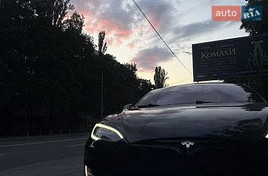 Ліфтбек Tesla Model S 2013 в Києві
