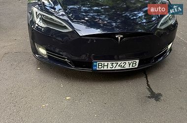 Ліфтбек Tesla Model S 2013 в Києві