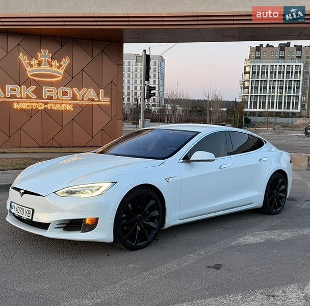 Ліфтбек Tesla Model S 2016 в Бучі фото 3 Ліфтбек Tesla Model S 2016 в Бучі
