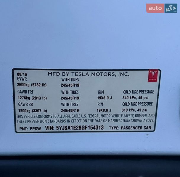 Ліфтбек Tesla Model S 2016 в Бучі фото 17 Ліфтбек Tesla Model S 2016 в Бучі