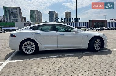 Лифтбек Tesla Model S 2017 в Одессе