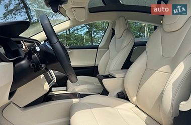 Лифтбек Tesla Model S 2017 в Одессе