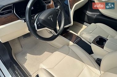 Лифтбек Tesla Model S 2017 в Одессе
