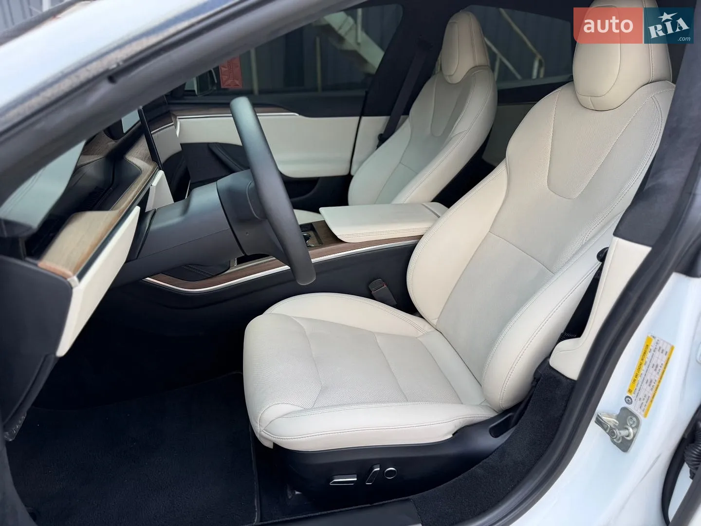 2023 Tesla Model S - мініатюра 42