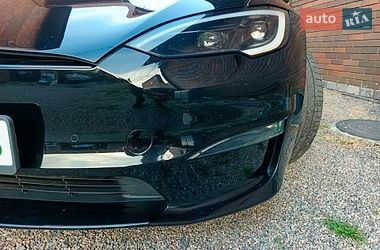 Лифтбек Tesla Model S 2022 в Киеве