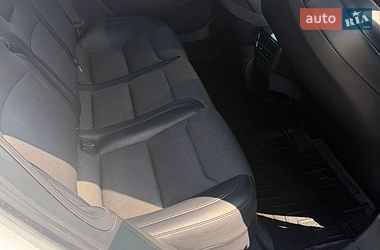 Ліфтбек Tesla Model S 2018 в Києві