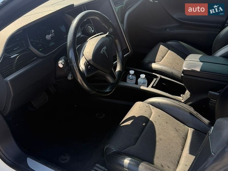 Ліфтбек Tesla Model S 2018 в Києві