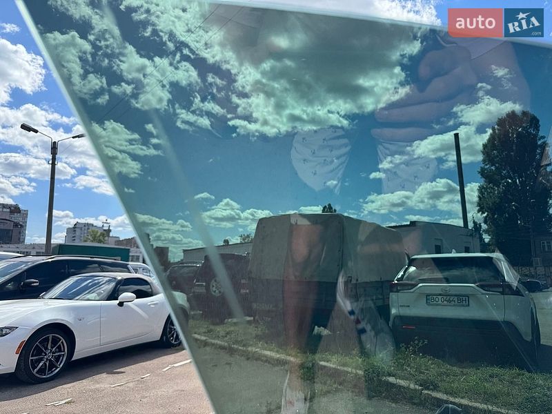 Лифтбек Tesla Model S 2014 в Киеве