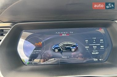 Лифтбек Tesla Model S 2014 в Киеве