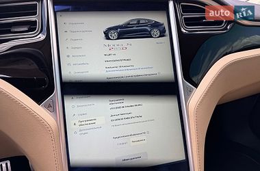 Лифтбек Tesla Model S 2014 в Киеве