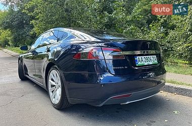 Лифтбек Tesla Model S 2014 в Киеве