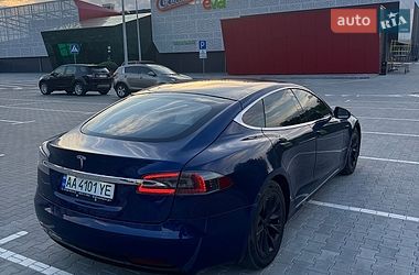 Ліфтбек Tesla Model S 2018 в Ірпені