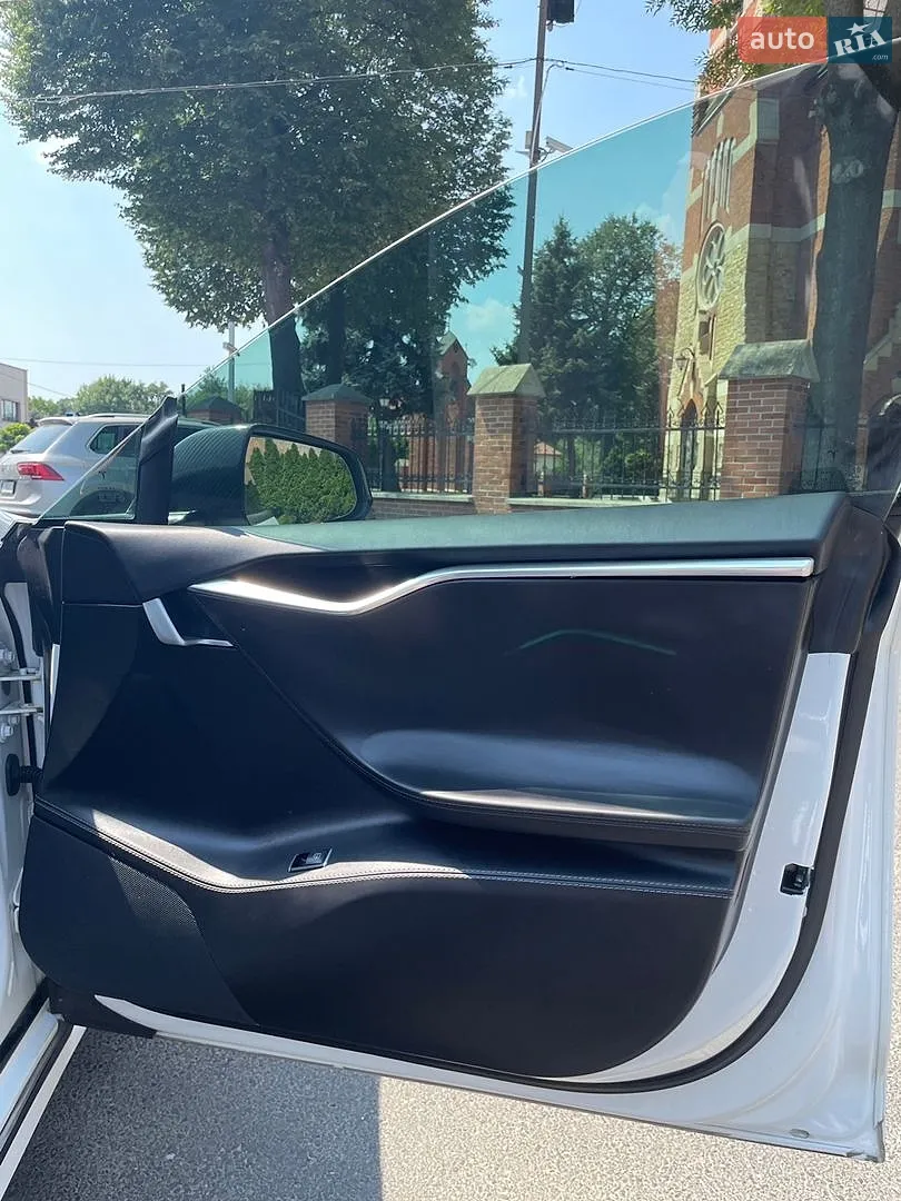 2016 Tesla Model S - мініатюра 19
