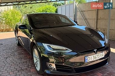 Ліфтбек Tesla Model S 2018 в Миколаєві