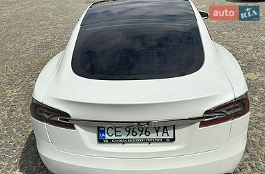Ліфтбек Tesla Model S 2019 в Чернівцях