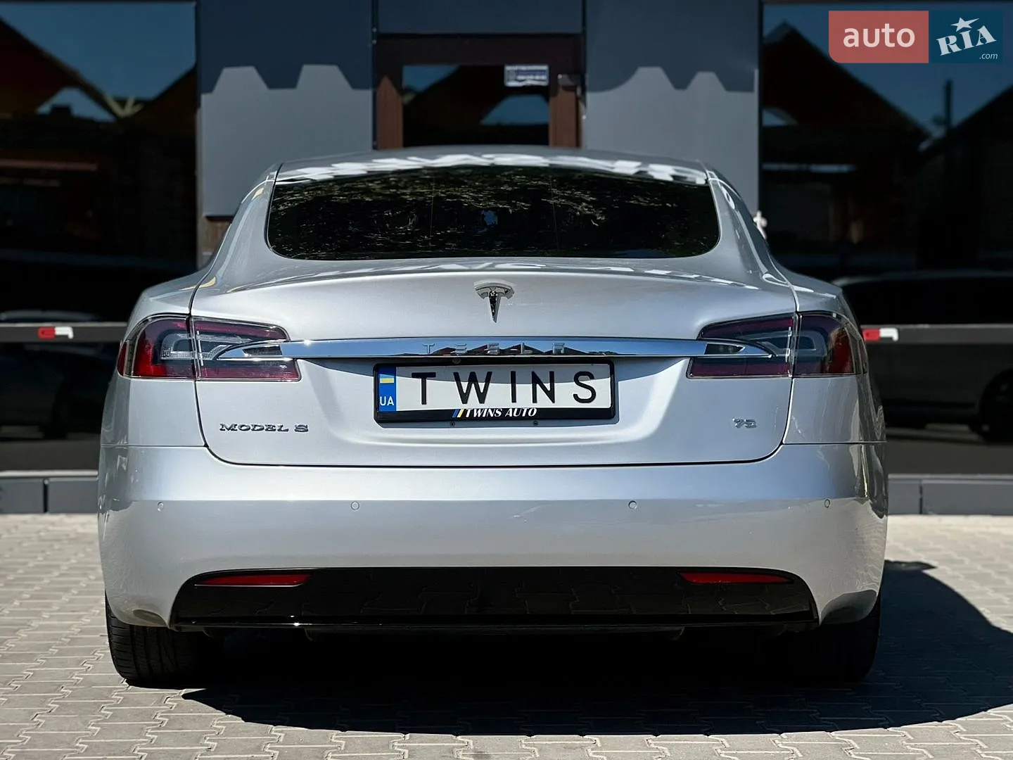 2016 Tesla Model S - мініатюра 5