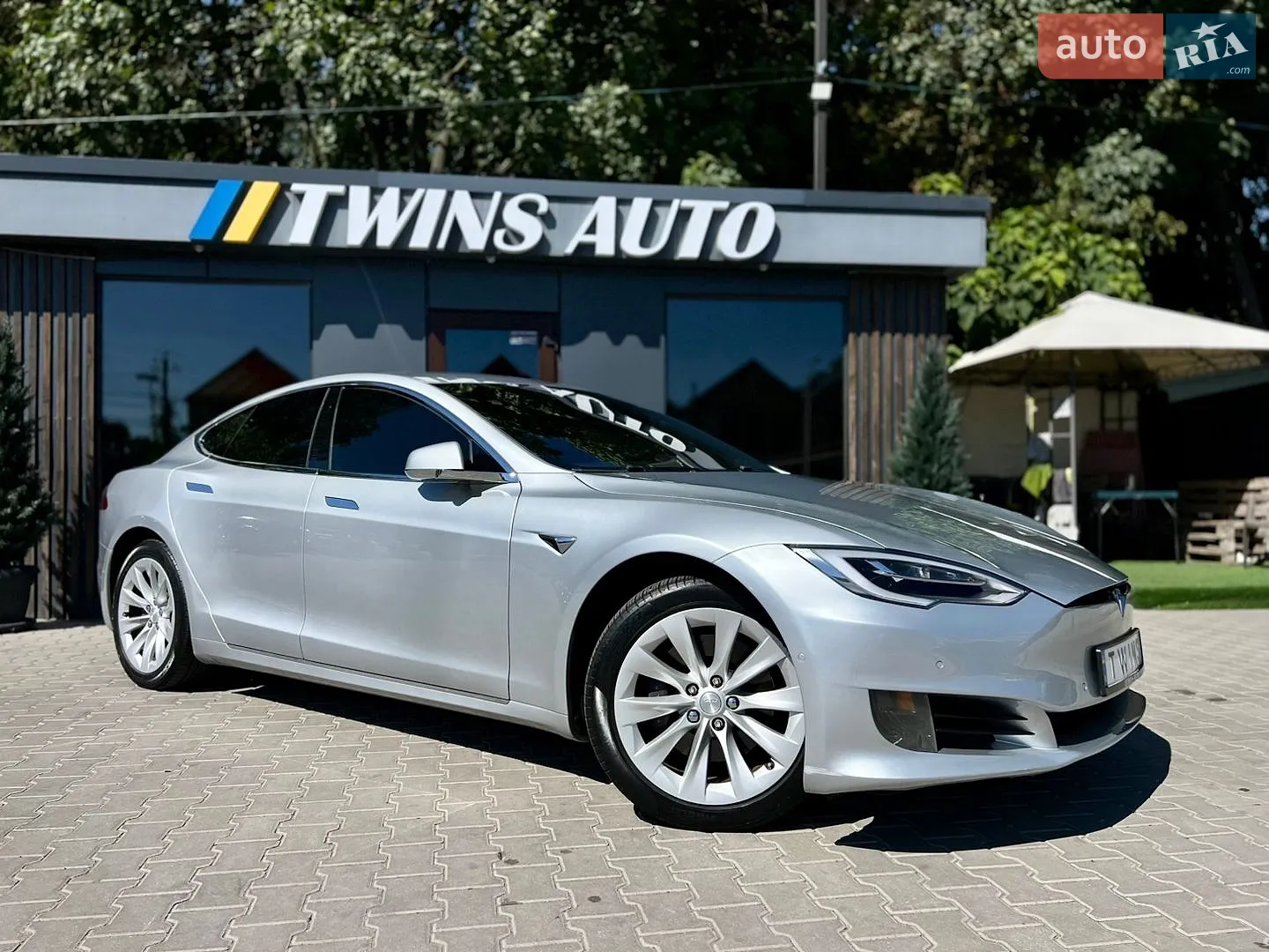 2016 Tesla Model S - мініатюра 16