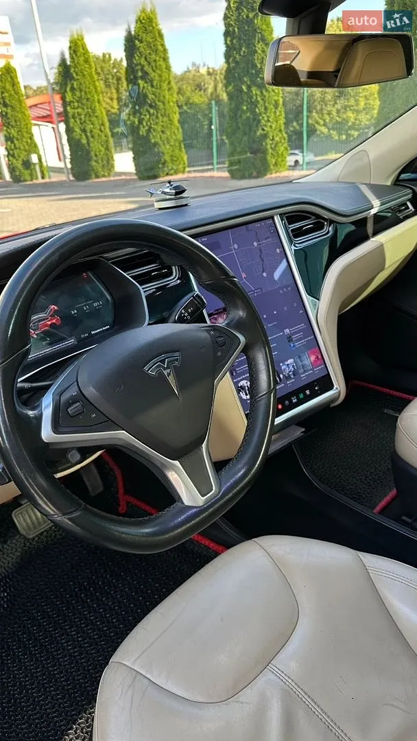2014 Tesla Model S - мініатюра 17
