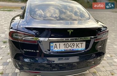 Лифтбек Tesla Model S 2014 в Киеве