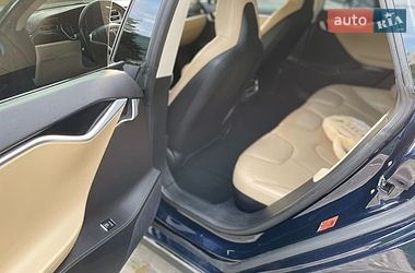 Лифтбек Tesla Model S 2014 в Киеве