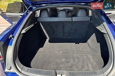 Лифтбек Tesla Model S 2017 в Софиевской Борщаговке