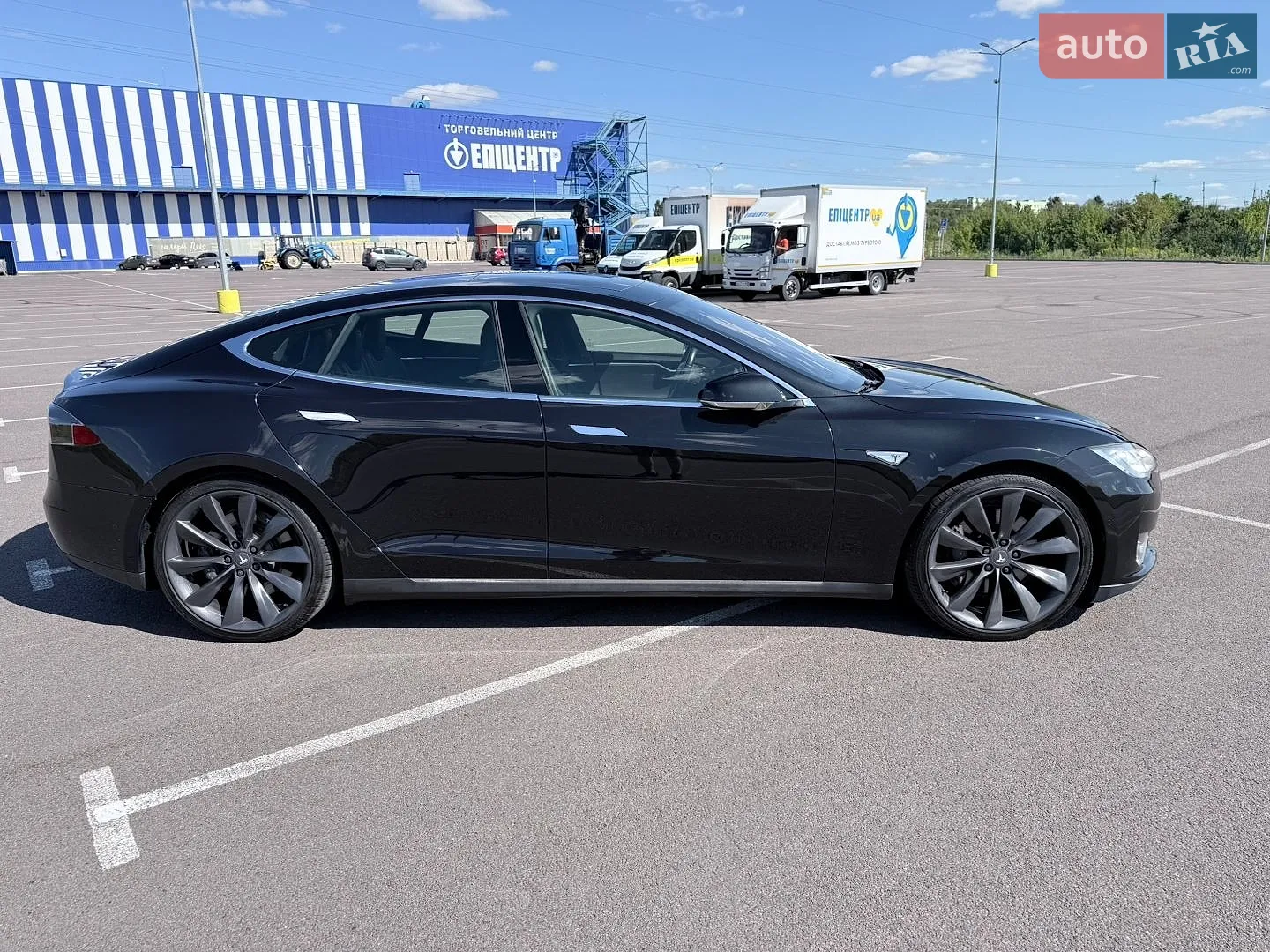 2015 Tesla Model S - мініатюра 3