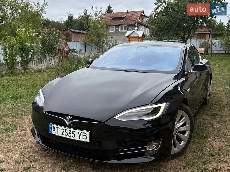 Tesla Model S