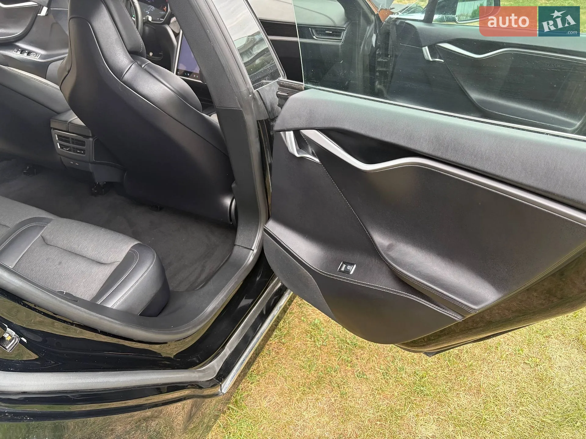 2018 Tesla Model S - мініатюра 17