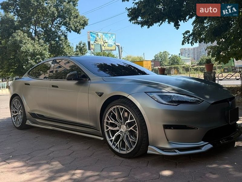 Ліфтбек Tesla Model S 2021 в Одесі