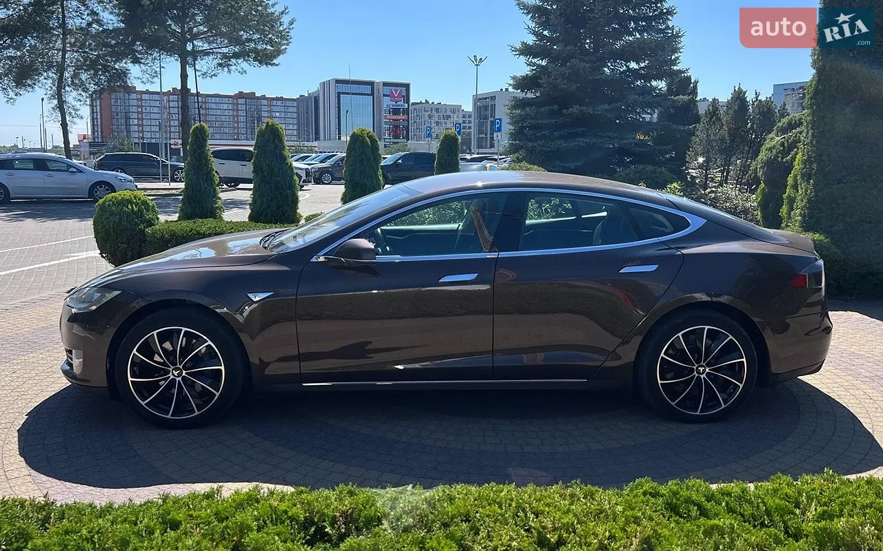 2014 Tesla Model S - мініатюра 4