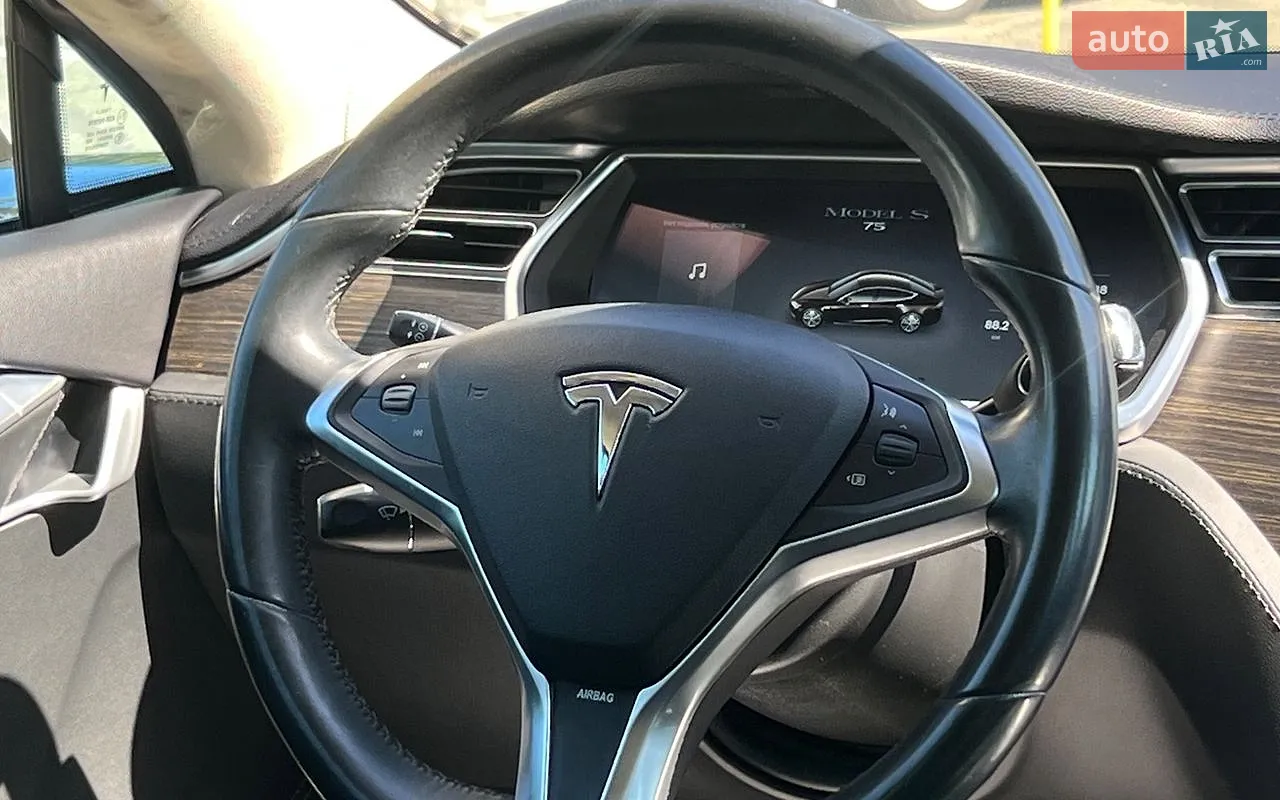 2014 Tesla Model S - мініатюра 19