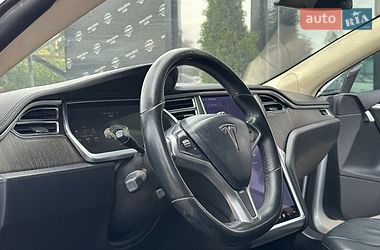 Ліфтбек Tesla Model S 2013 в Харкові