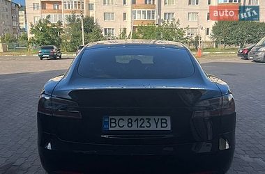 Ліфтбек Tesla Model S 2019 в Львові
