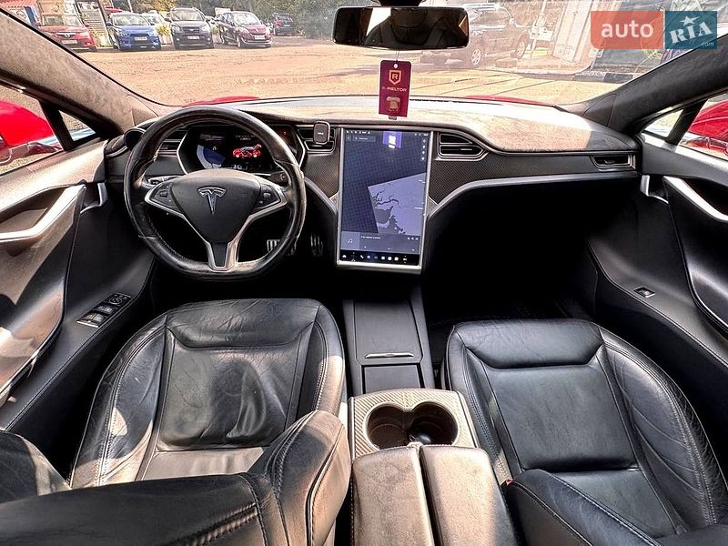 Лифтбек Tesla Model S 2015 в Одессе