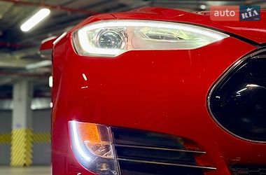 Ліфтбек Tesla Model S 2013 в Одесі