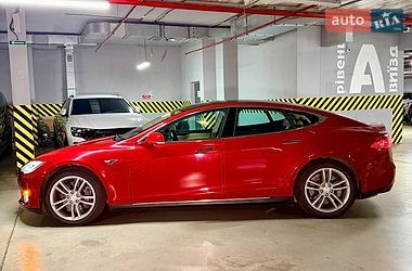Ліфтбек Tesla Model S 2013 в Одесі