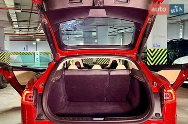 Ліфтбек Tesla Model S 2013 в Одесі