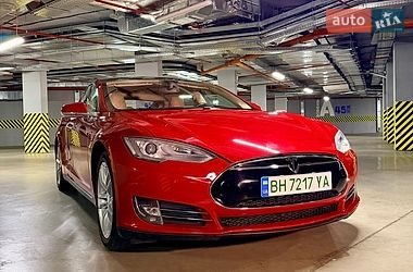 Ліфтбек Tesla Model S 2013 в Одесі