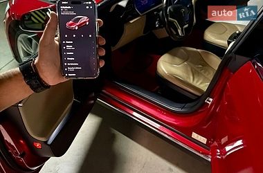 Ліфтбек Tesla Model S 2013 в Одесі
