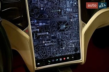 Ліфтбек Tesla Model S 2013 в Одесі