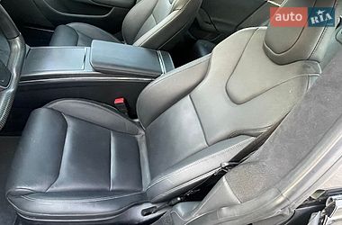 Лифтбек Tesla Model S 2022 в Киеве