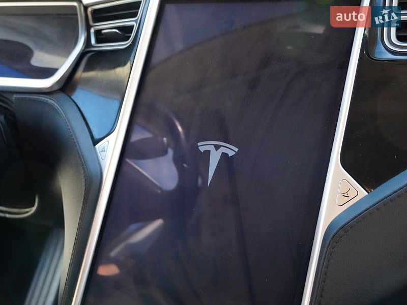 Лифтбек Tesla Model S 2014 в Дрогобыче фото 65 Лифтбек Tesla Model S 2014 в Дрогобыче